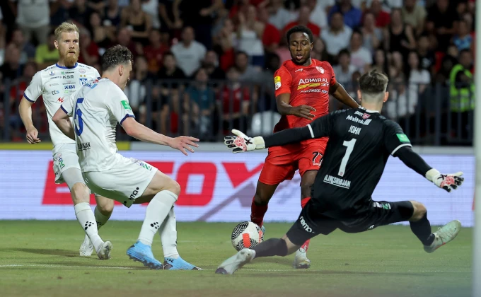 Luka Milosavljevic/STARSPORT ©